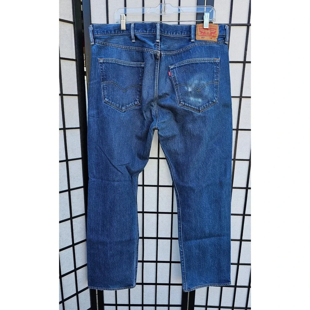 LEVI'S 501 Button Fly Jeans Men's 40x32 Medium Wash Straight Leg Denim Classic‎